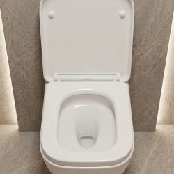 Misa WC podwieszana Rea Cubik Mini Tornado